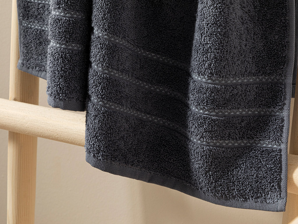 Soft Bath Towel Timeless