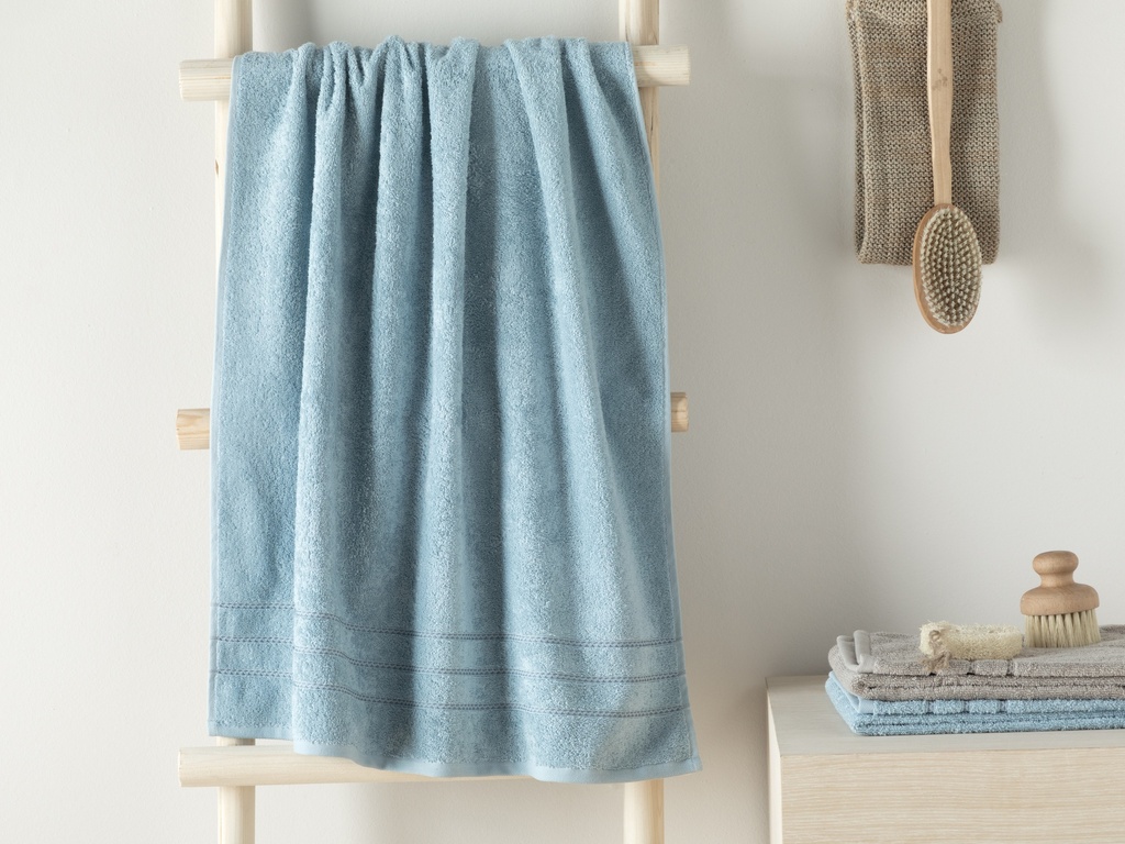 Soft Bath Towel Timeless