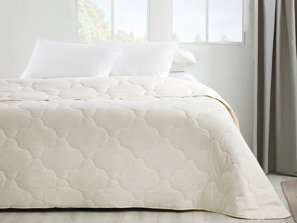 Comfy Comforter Timeless