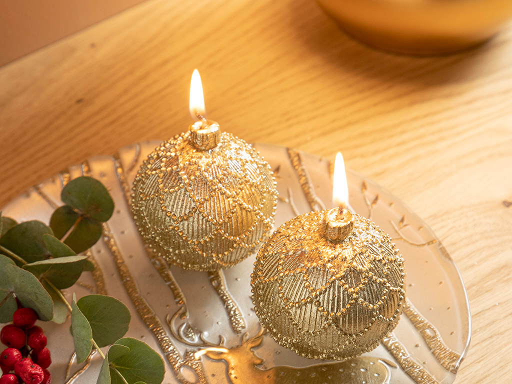 Christmas Ball Candle Royal Present