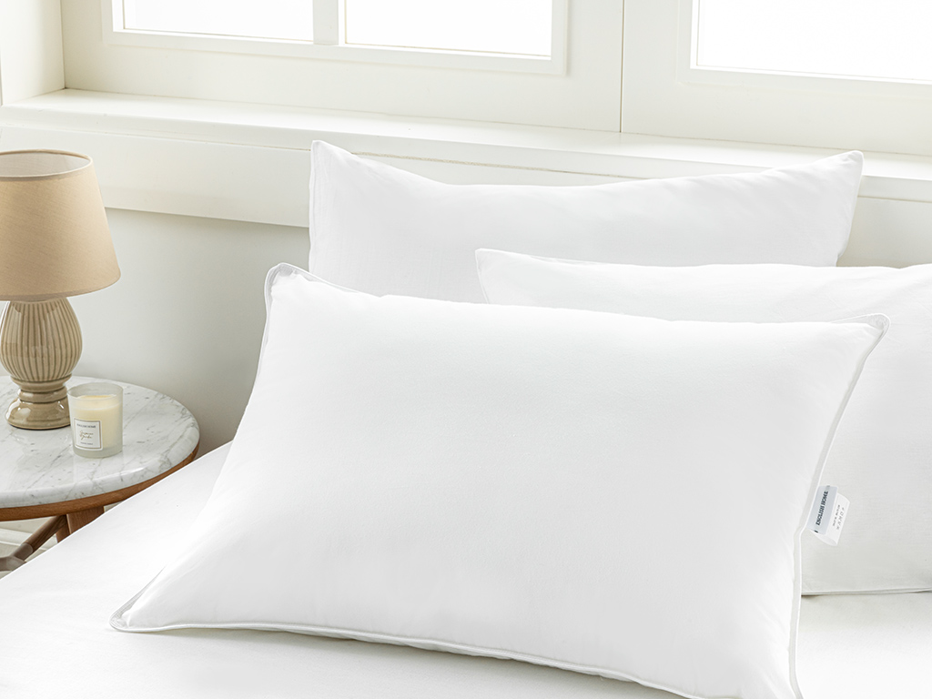 Premium Pillow Timeless