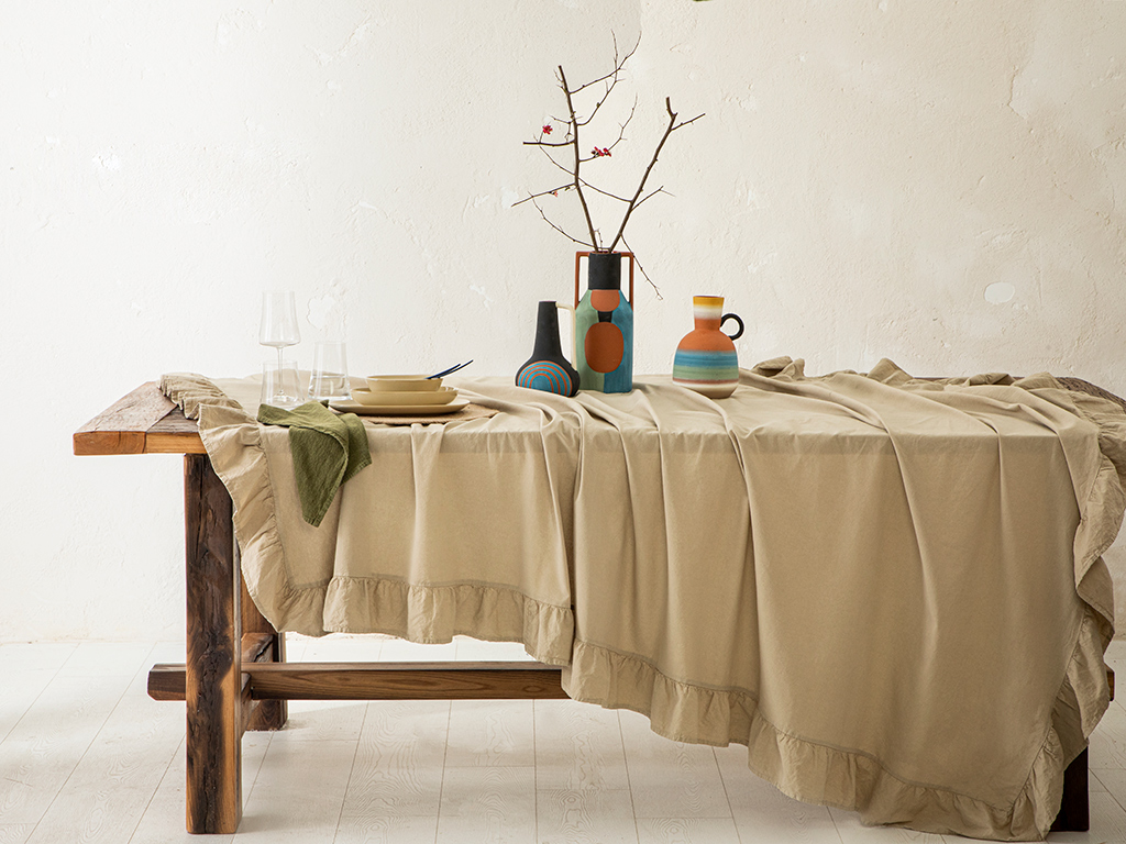 Vague Table Cloth Natural