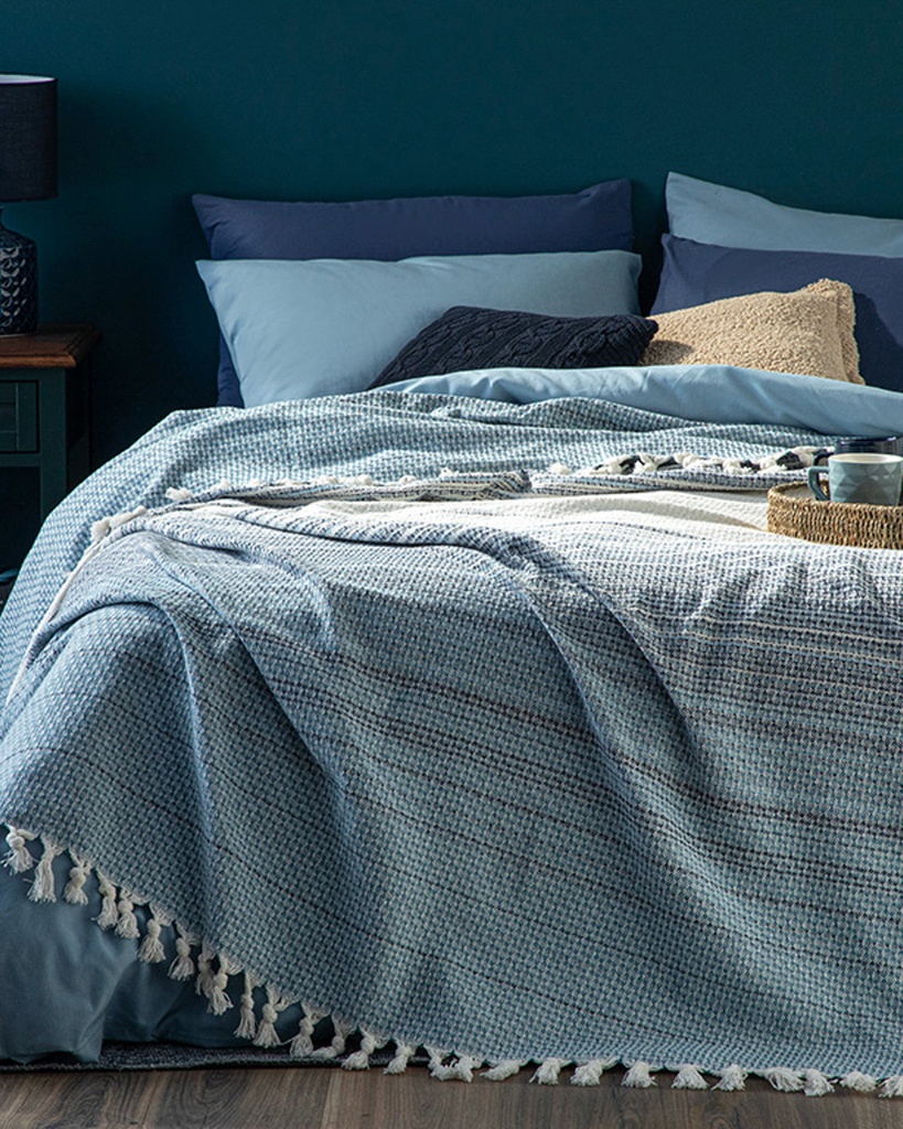 Stravage Bed Quilt Blurred Lines