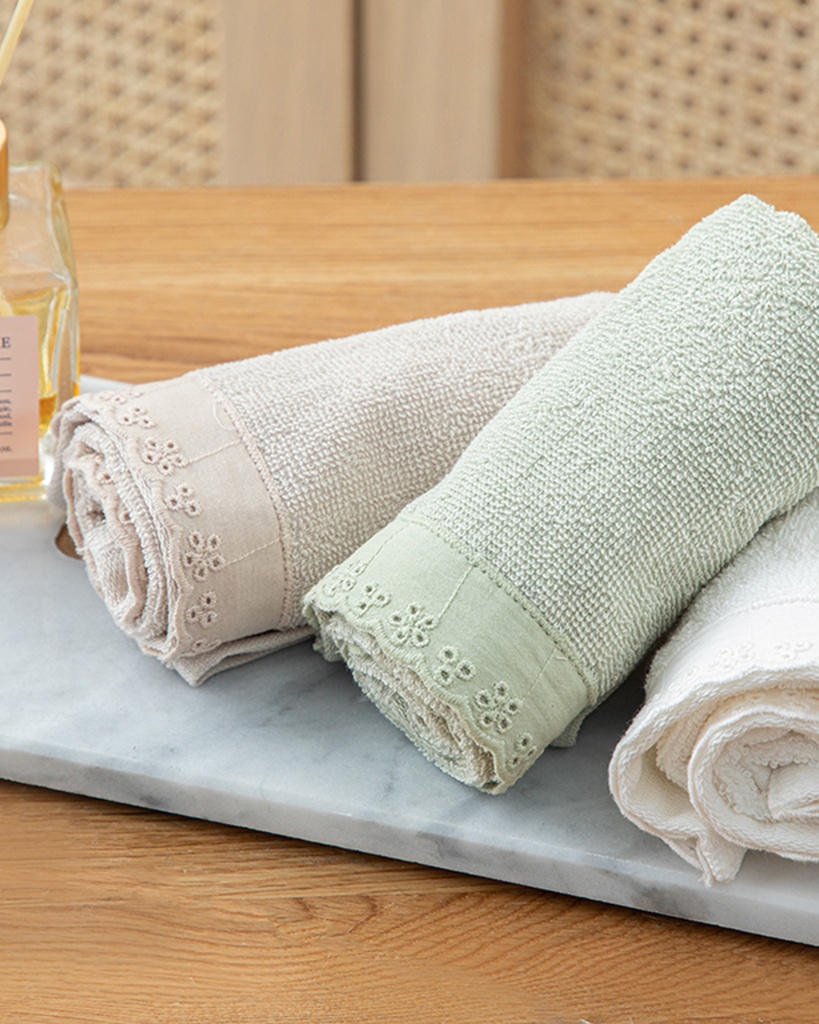 Peggy Hand Towel Set Gift