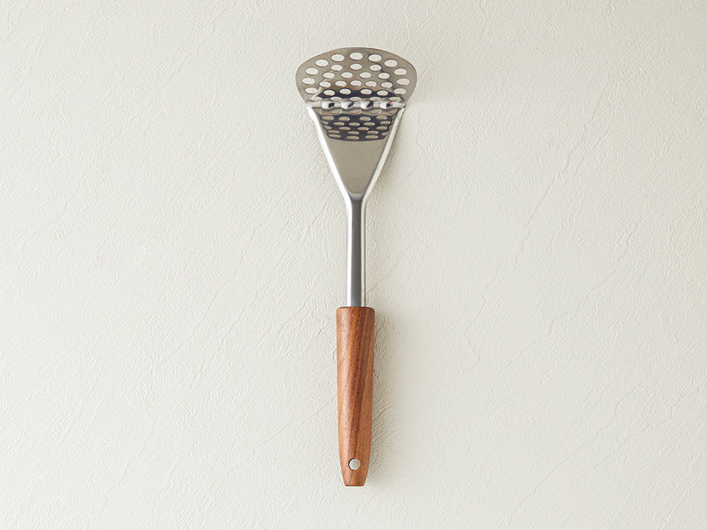 Woody Potato Serving Tool Timeless