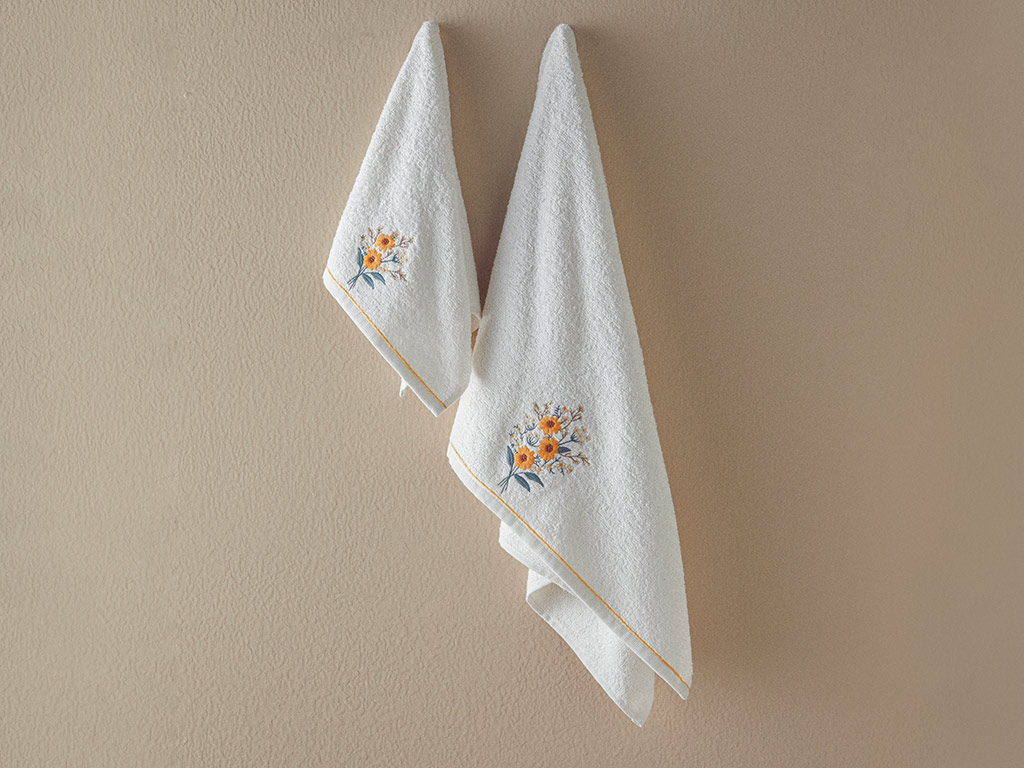 Sunflowers Face Towel Set Timeless