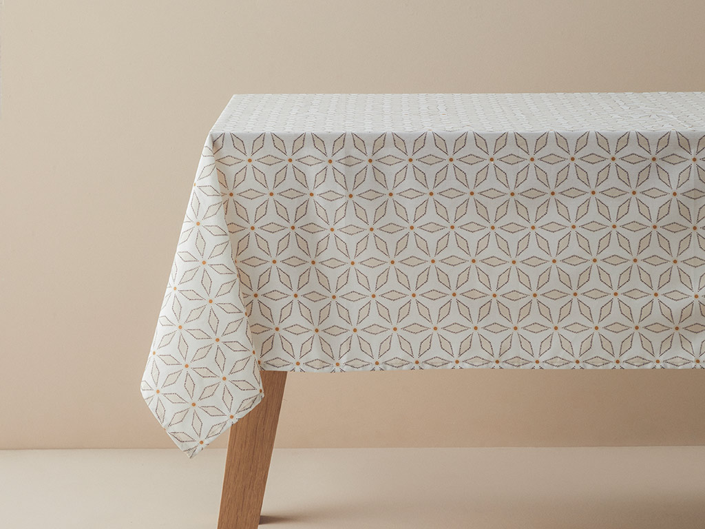 Modern Sense Table Cloth MODERN MANIFEST