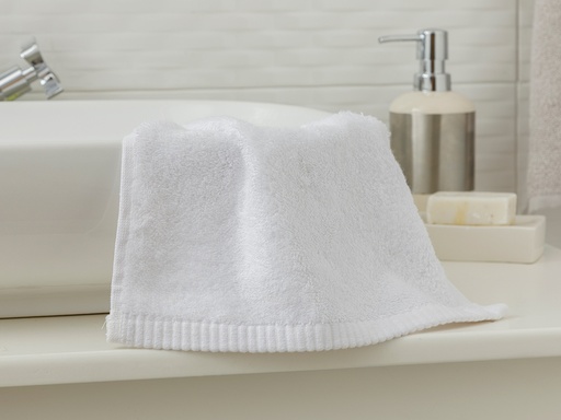 Leafy Hand Towel Timeless