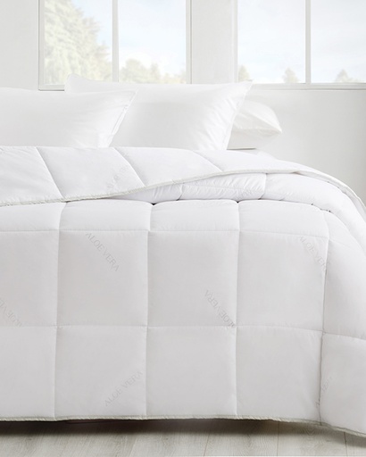 Natural Comforter Timeless